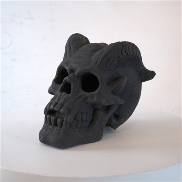 Metal Skull Gas Log for Fire Pit – Handmade Fireproof Halloween Decoration with Realistic Burning Effect