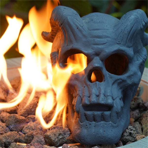 Metal Skull Gas Log for Fire Pit – Handmade Fireproof Halloween Decoration with Realistic Burning Effect